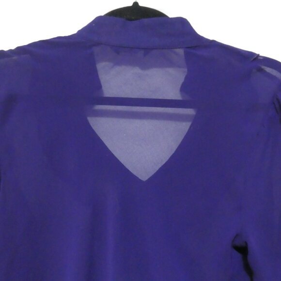 NEW YORK COMPANY | size 8 | Elegant Purple Ruffled V-Neck Blouse - Picture 10 of 14